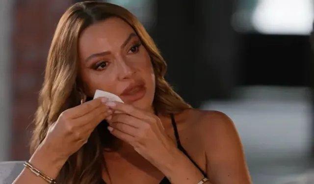 Milyonların tanıdığı Hadise'nin kimsenin bilmediği yalnızlığı! İlk kez ağlayarak anlattı