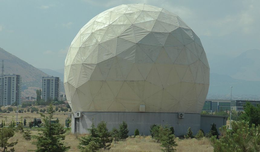 Türkiye’nin tek radyo astronomi gözlemevine öğrencilerden büyük ilgi