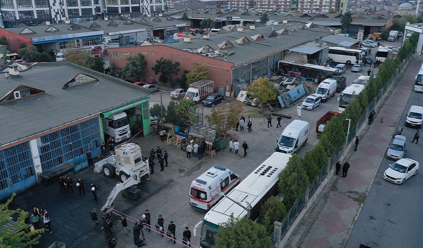 İstanbul'da oto sanayi sitesinde patlama: 1 kişi öldü, 3 kişi yaralandı