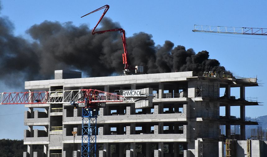 Ordu Şehir Hastanesi inşaatında çıkan yangın söndürüldü