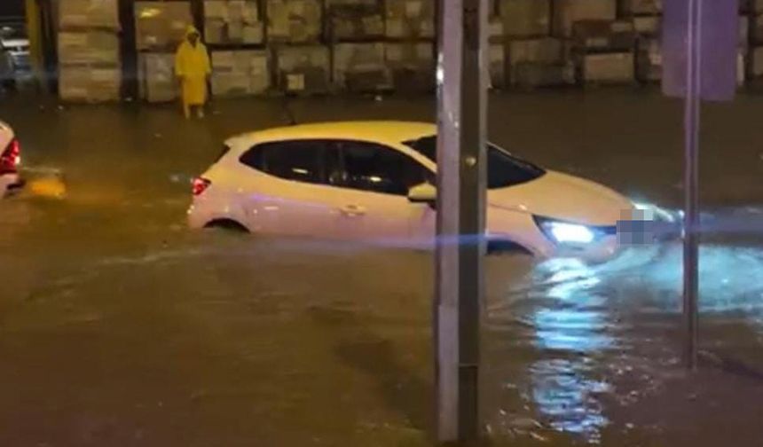 Şanlıurfa sele teslim oldu