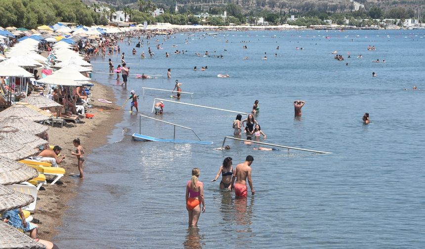 Bodrum'da bayram tatili bitecek gibi değil