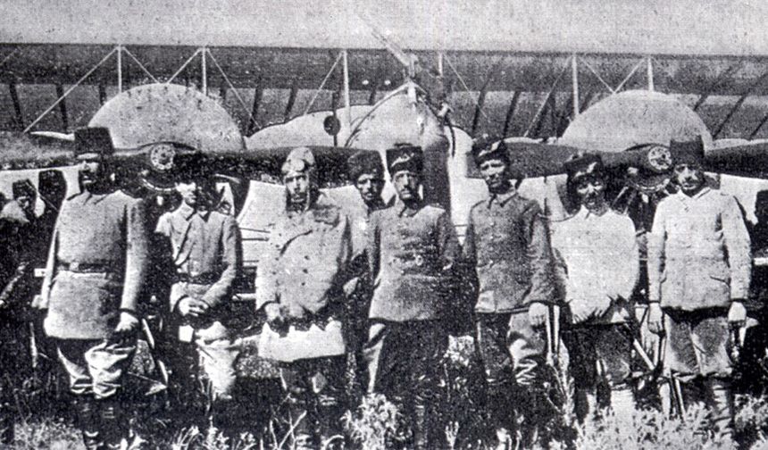 Teyyare'nin ilk uçuşu İzmir'de