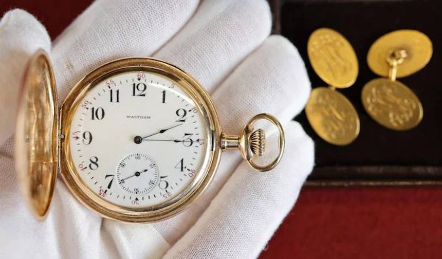 "En zengin adam"ın saati rekor fiyata satıldı!
