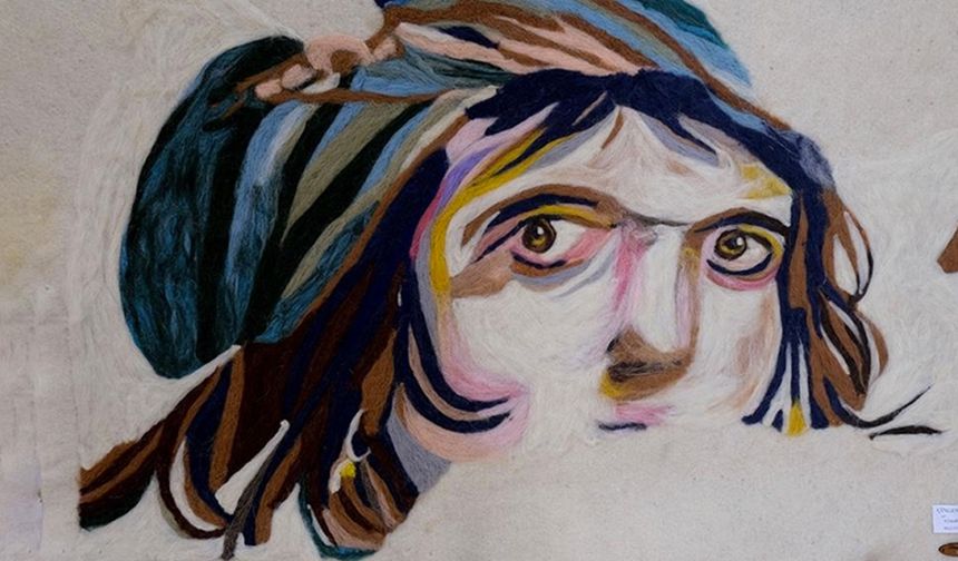 Kırklareli'nde keçe işleme sanatıyla yapılan "Çingene kızı" tablosu ilgi çekti