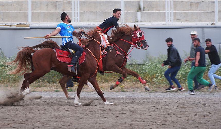 Erzurum'un asırlık geleneği: Cirit