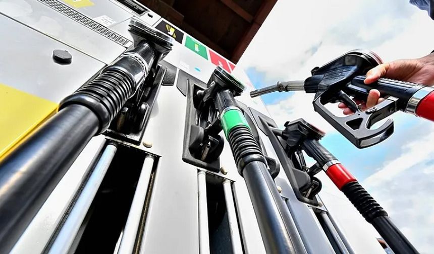 Sürücülere bu kez iyi haber geldi: Büyük düşüş yaşandı!