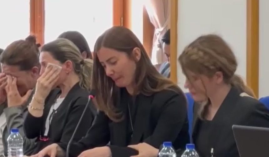 TBMM'de duygusal anlar! Gözyaşları sel oldu!