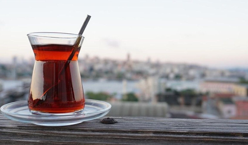 Çay sevenler üzülecek: Zam geldi!