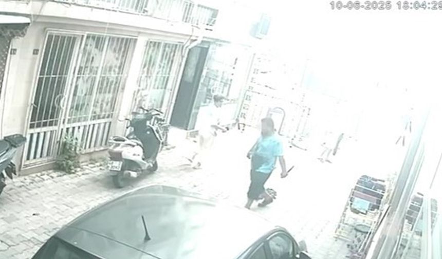 Cinayet zanlısı elinde bıçakla böyle görüntülendi