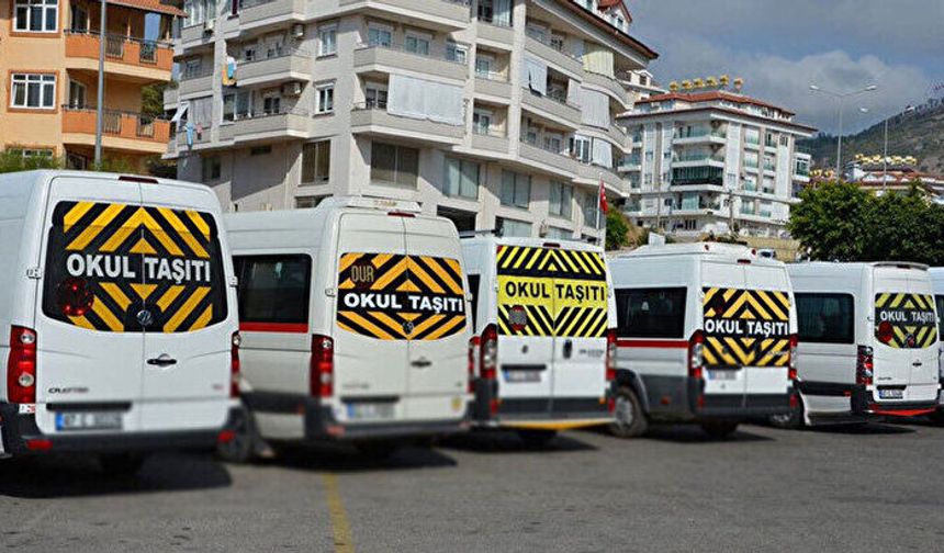 Okullar açılırken dikkat! Velilere korsan okul servisi ve ücret uyarısı: 'Mutlaka dikkat etmeliyiz'