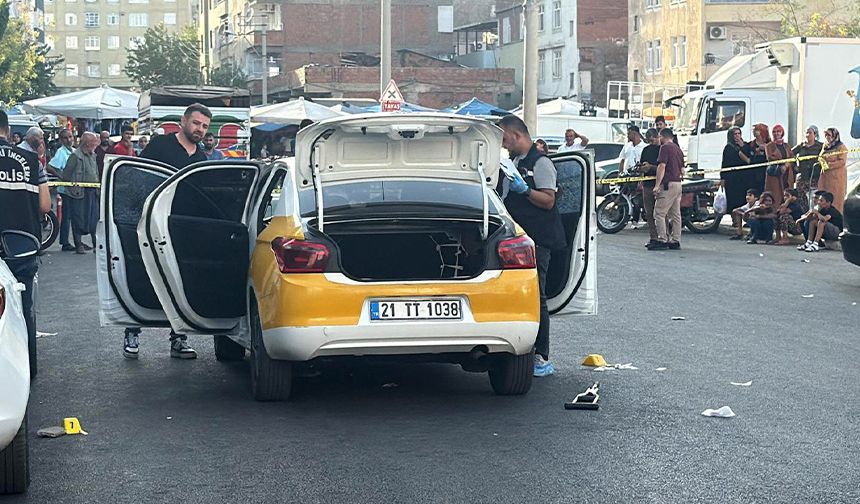 Boşanma kavgası kanlı bitti: Önce eşi, sonra kendi canına kıydı