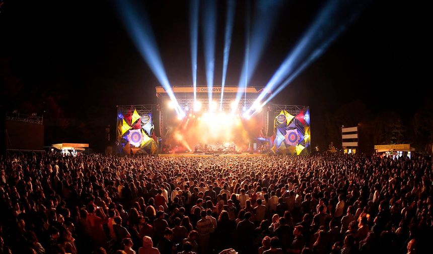 İstanbul Festivali'ne nasıl gidilir, festival nerede? 2025 İstanbul Festivali bilet fiyatları ve bilet alma yöntemi!
