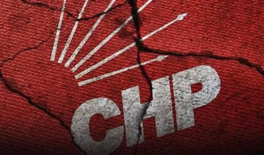 CHP'de deprem üstüne deprem! 4 ilde teşkilatlar ve belediyeler toplu halde istifa etti!