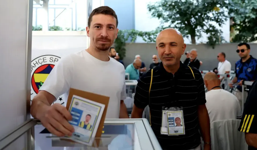 Fenerbahçe’de seçim soruşturması: Mert Hakan Yandaş’ın oy kullanması kriz çıkardı