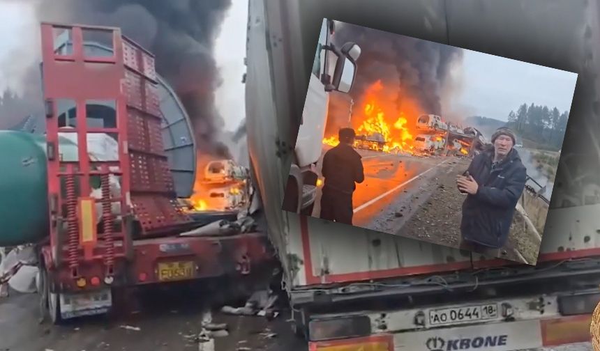 Rusya’da feci zincirleme kaza! Otoyol savaş alanına döndü