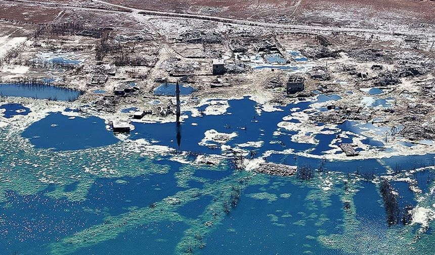 Kayseri'de baraj suyu çekilince eski 4 yerleşim yeri ortaya çıktı