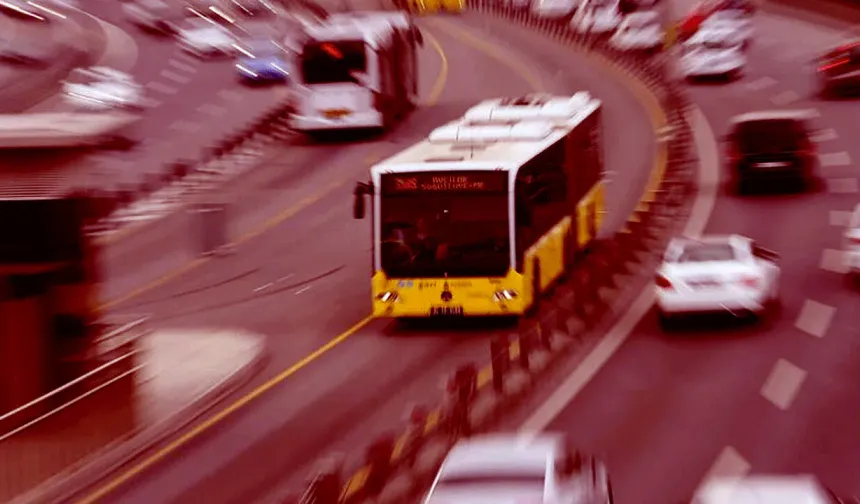 İstanbul trafiğini etkileyecek karar: Metrobüs artık Fatih Sultan Mehmet Köprüsü'nden geçecek