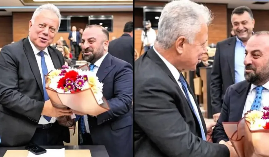 AK Partili üyeden CHP’liye ‘barış buketi’: Trabzon’da siyaset çiçek açtı!