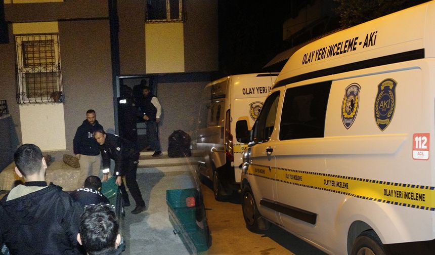 Adana'da baba vahşeti! İki çocuğunu öldürüp intihar etti