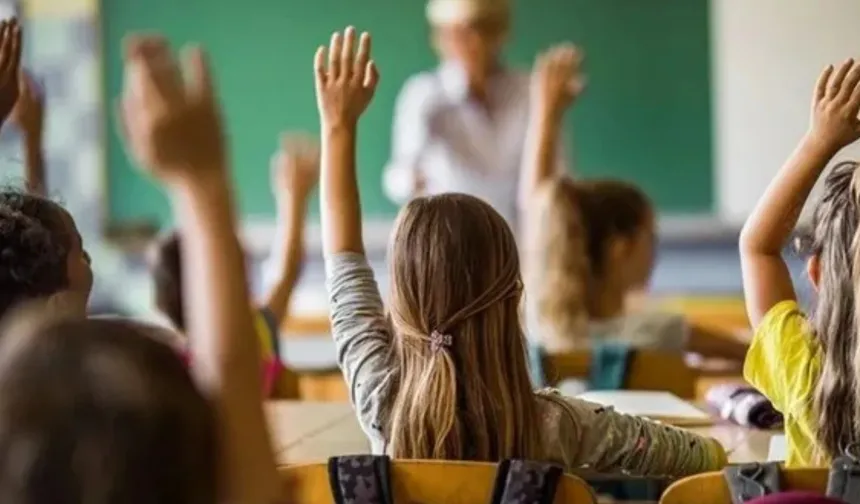 Mini mini 1’lere büyük düzenleme: İlkokula başlama yaşı değişiyor!