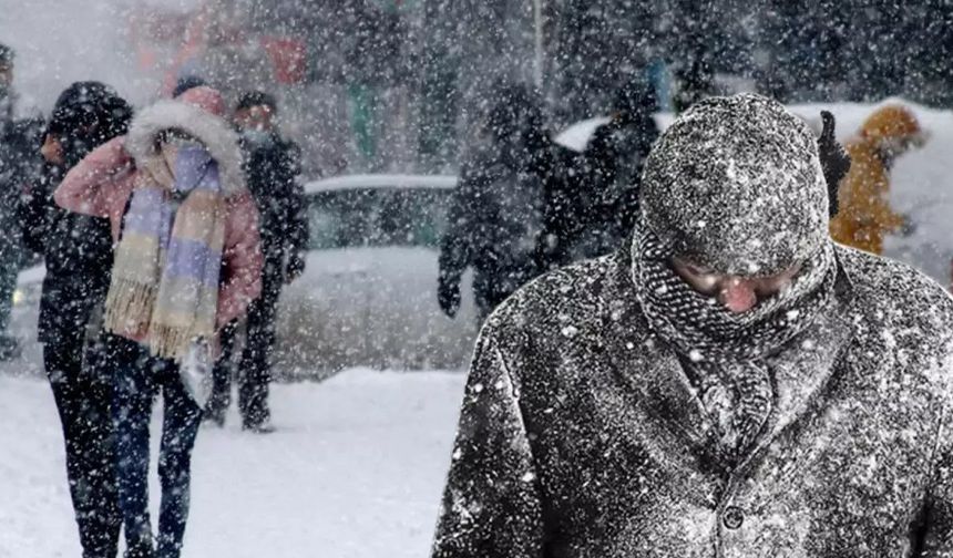 Kar geliyor, hava donduracak! AKOM saat verdi