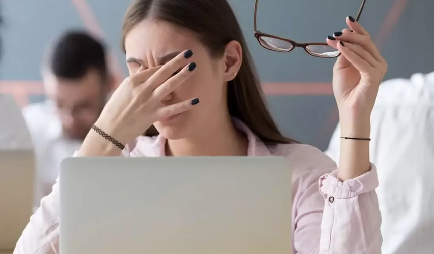 Bilgisayar başında uzun zaman geçirenler dikkat!