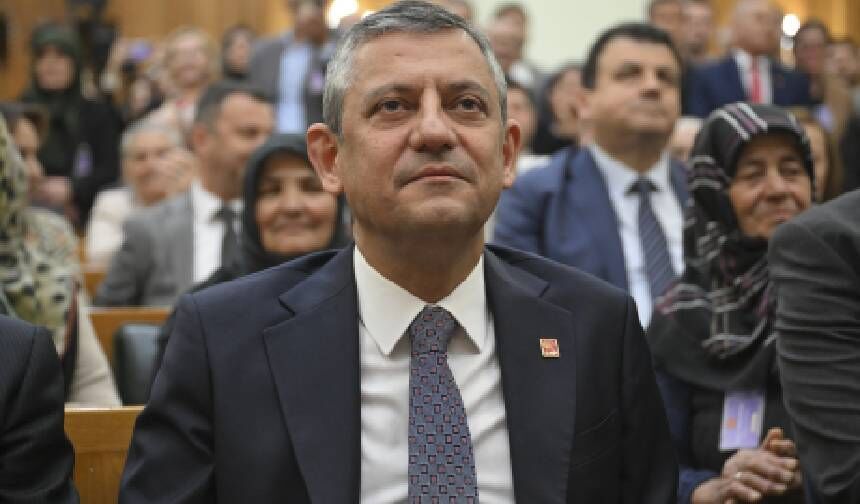 Özgür Özel emekliye umut verdi: 'Herkes sözünü tutarsa haftaya çok güzel bir şey olacak'