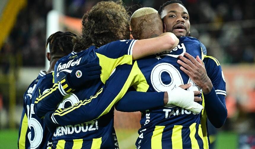 Talisca'ya evlilik şimdiden yaradı! Fenerbahçe'yi galibiyete taşıyan golü attı!