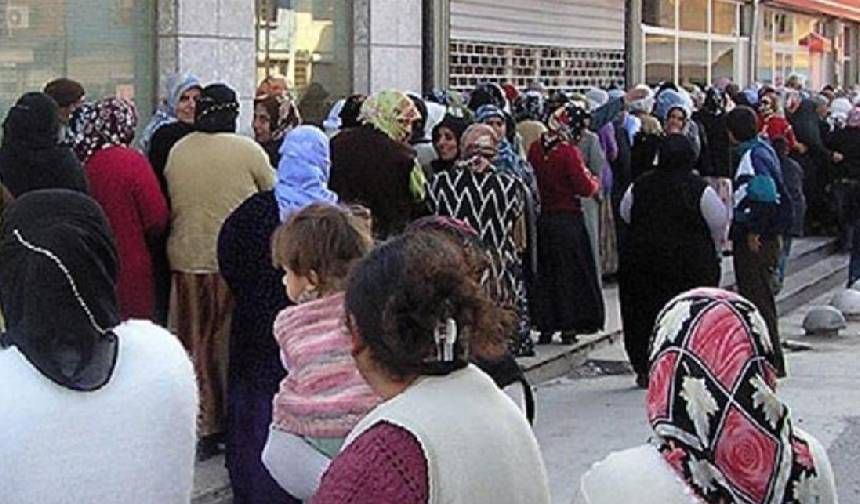 Ocak ayı açlık sınırı açıklandı: Yeni asgari ücretin şimdiden 4 bin TL üstüne çıktı!