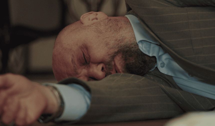 Kızılcık Şerbeti fragmanında felaket sahnesi: Ünal köşkünde herkes yerde