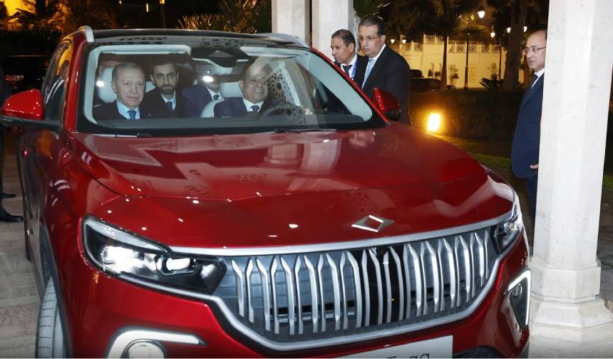 Cumhurbaşkanı Erdoğan'dan Sisi'ye Togg hediyesi hedefi 12'den vurdu