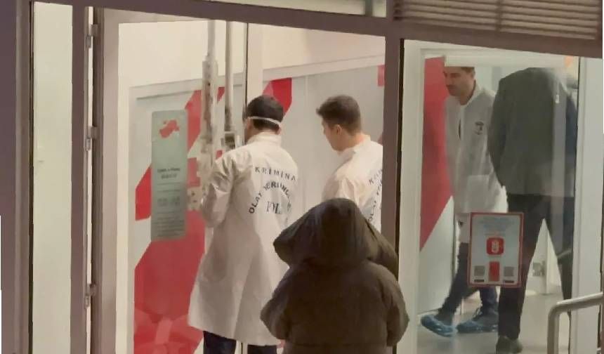 Acemi soyguncu! İstanbul'da banka soydu, kaçarken paraları düşürdü