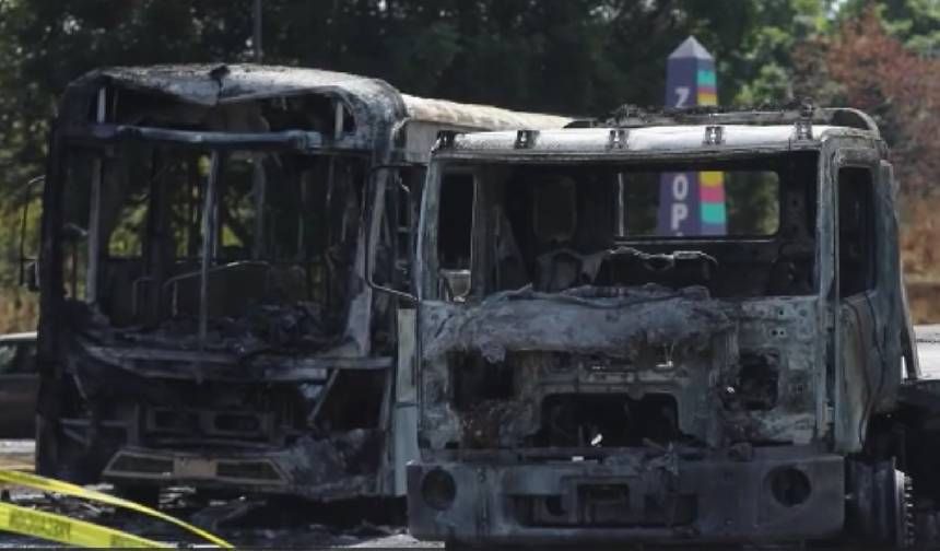 Meksika'da kartel lideri öldürüldü, ortalık karıştı: Uçuşlar iptal, sokaklar yasak!