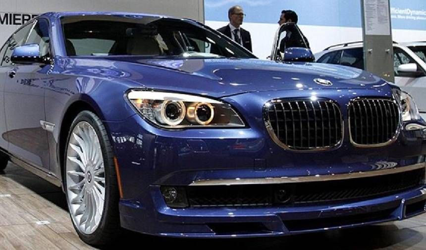 Dünyaca ünlü marka yüz binlerce aracı geri çağırdı!