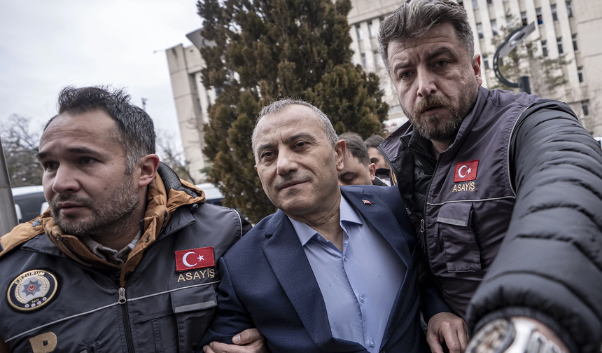 İtiş kakışla adliyeye getirildi! Tuncay Sonel’in o anları gündem oldu!