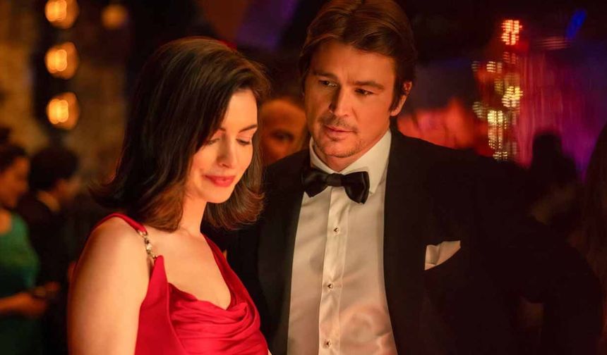 Anne Hathaway ve Dakota Johnson’lı 'Verity' filminden ilk fragman yayınlandı