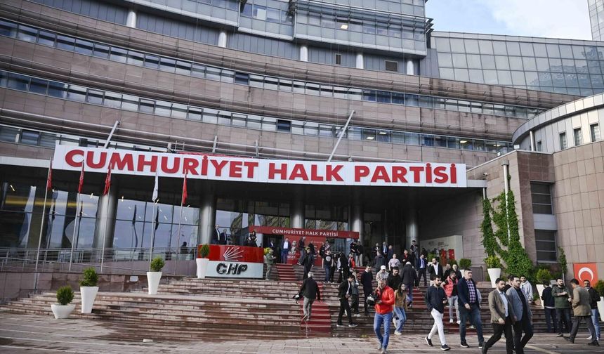 Mutlak butlan kararı sonrası CHP'ye operasyon: 13 kişi gözaltına alındı