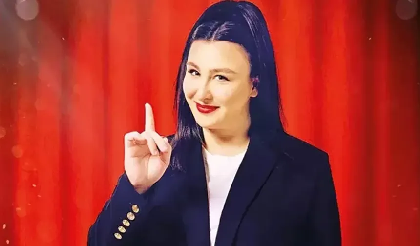 Yasemin Sakallıoğlu'ndan sürpriz proje! Başrolü kaptı
