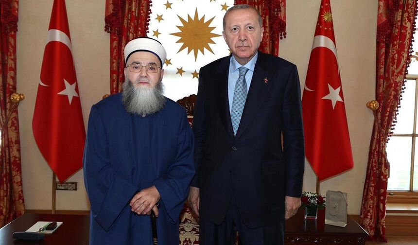 Beştepe'de dikkat çeken görüşme: Cumhurbaşkanı Erdoğan, Cübbeli Ahmet Hoca'yı ağırladı