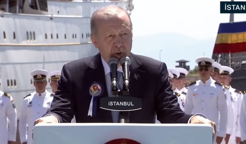 Cumhurbaşkanı Erdoğan gemi teslim töreninde konuştu: 'Sahada güçlü olmayan kendini menüde bulur'