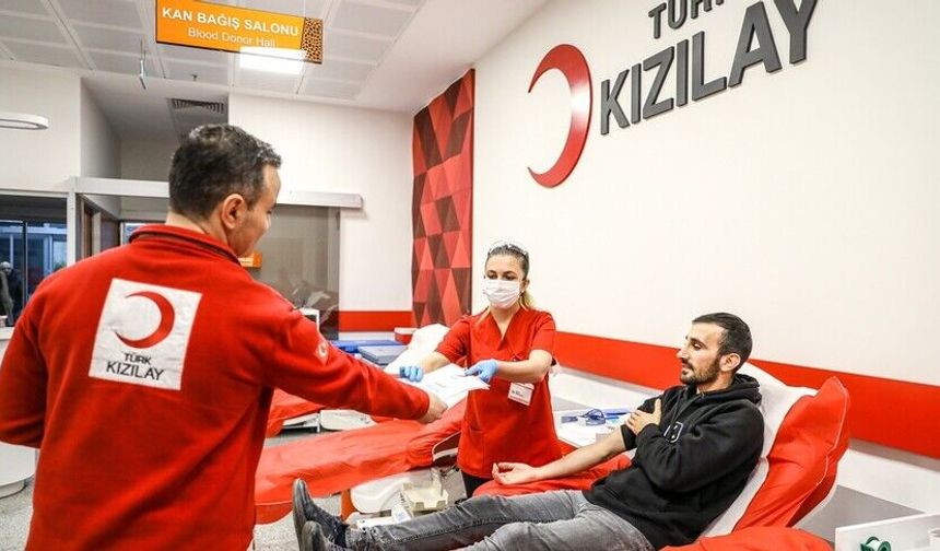 Türk Kızılay'a senenin ilk 5 ayında 1 milyon 246 bin ünite kan bağışı yapıldı
