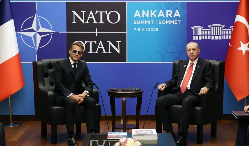 NATO zirvesinde gündem olmuştu: Emmanuel Macron neden güneş gözlüğünü çıkarmadı?