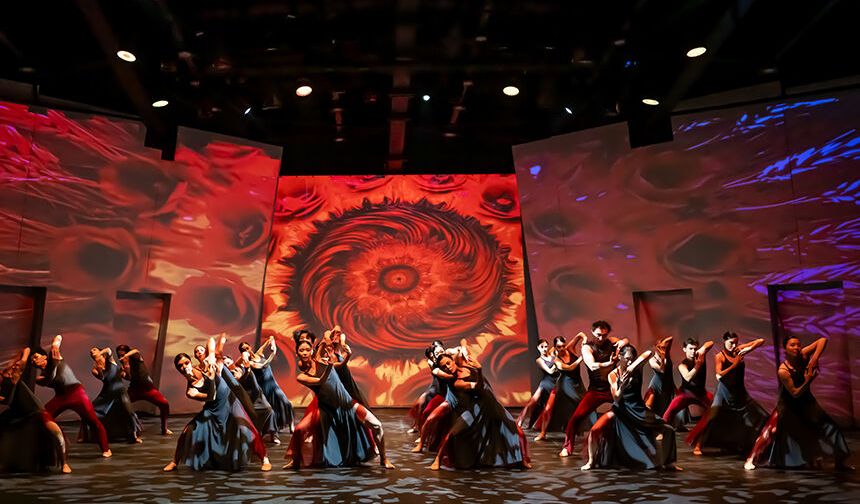Bodrum Kalesi'nde unutulmaz gece: Carmina Burana izleyenleri büyüledi!