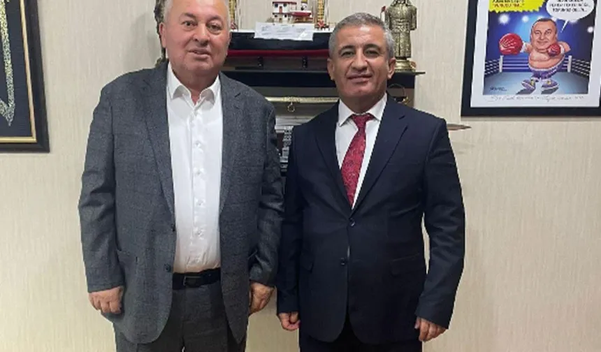 Yeni Partili Cemal Enginyurt'un danışmanı gözaltına alındı! İkametgahında arama faaliyeti sürüyor