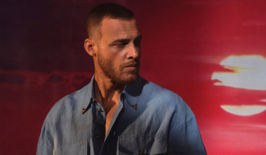 Kerem Bürsin’den şaşırtan günlük rutin: Her gün yazıyor, dua ediyor, 1 saatini ona ayırıyor