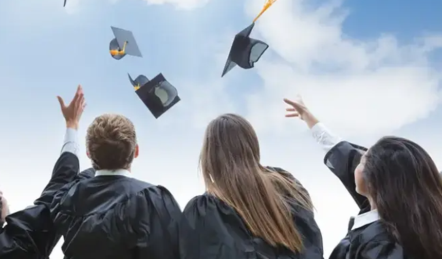 Yeni dönem harç ücretleri belli oldu: Hangi bölüm ne kadar ödeyecek?