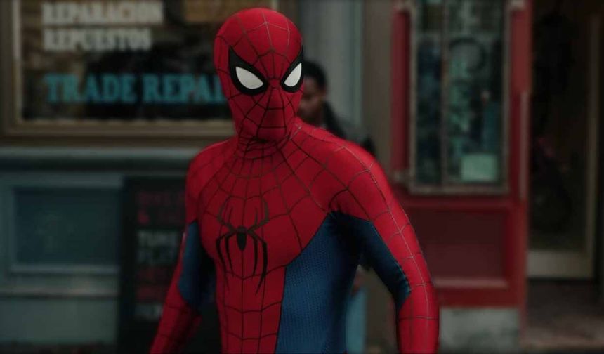 Örümcek Adam’dan sinema tarihine geçen rekor: Bunu daha hızlı sadece bir film yaptı