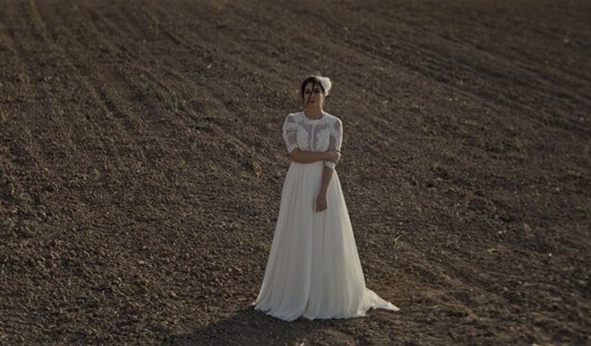 Demet Özdemir'in yeni filmi Cinlerin Düğünü'nden ilk fragman! Toronto'da yarışacak