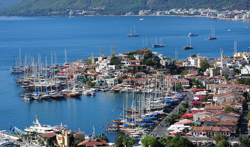 Marmaris esnafı bu sezondan mutlu, önümüzdeki sezondan umutlu